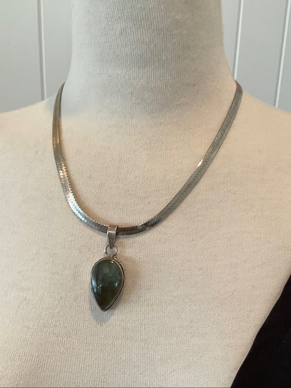 Silver Teardrop Labradorite Stone Pendant Necklace